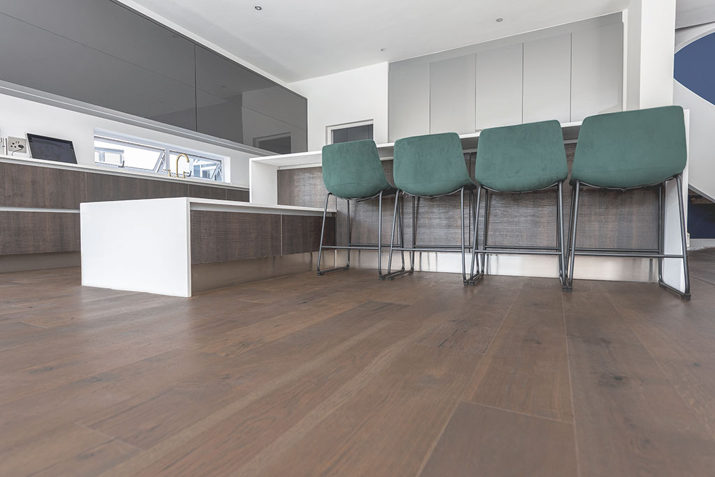 Finoak-Prefinished-Sugarbush-lifestyle-3